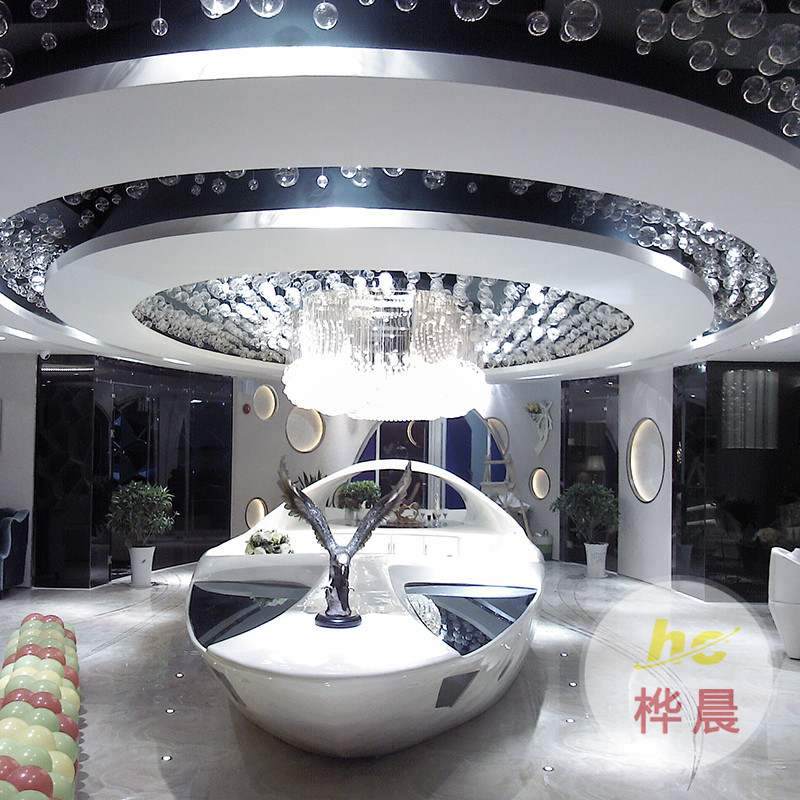 大型玻璃鋼雕塑定制做美陳網(wǎng)紅卡通公仔戶外動(dòng)漫人物商場擺件裝飾