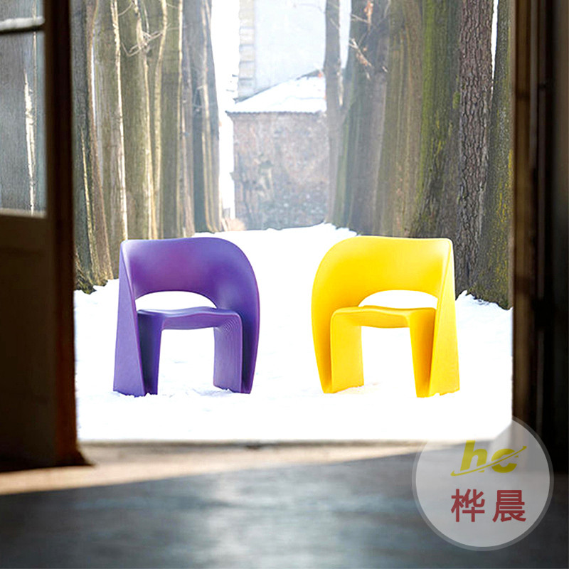 玻璃鋼座椅戶外兔子坐凳創(chuàng)意動(dòng)物幼兒園兒童休息區(qū)商場休閑椅定制